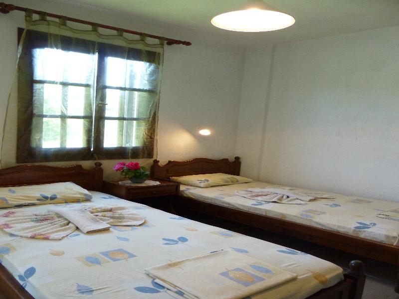 Katerina Apartments Трулос Экстерьер фото
